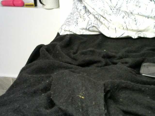 Juicygirl-1 live cam on BongaCams