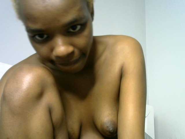 pussyblack01