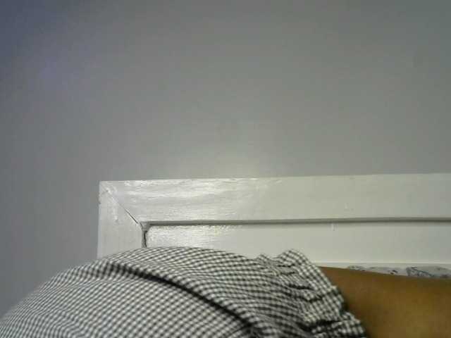 Juicygirl-1 live cam on BongaCams