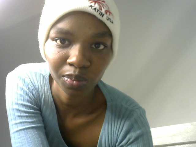 Juicygirl-1 live cam on BongaCams