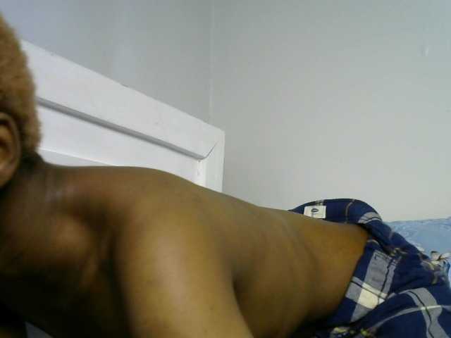 Juicygirl-1 live cam on BongaCams
