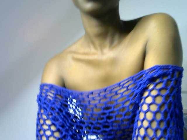 Juicygirl-1 live cam on BongaCams