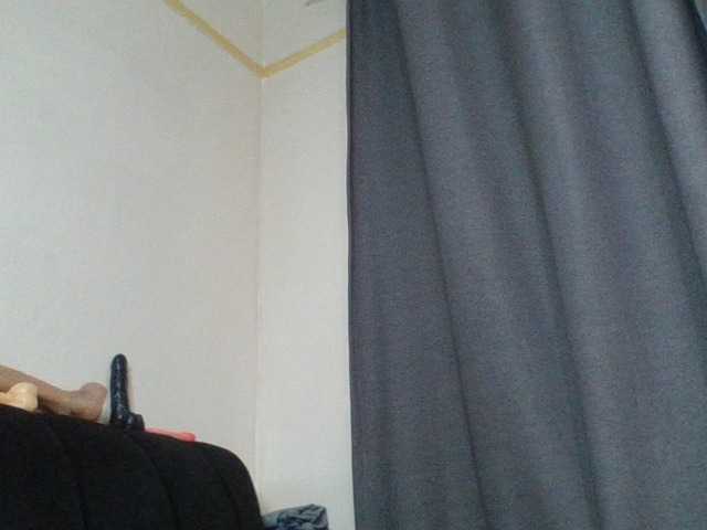 Juicygirl-1 live cam on BongaCams