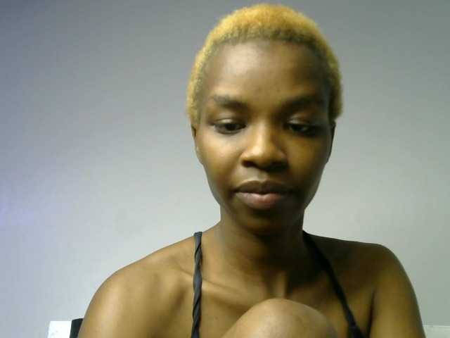 Juicygirl-1 live cam on BongaCams