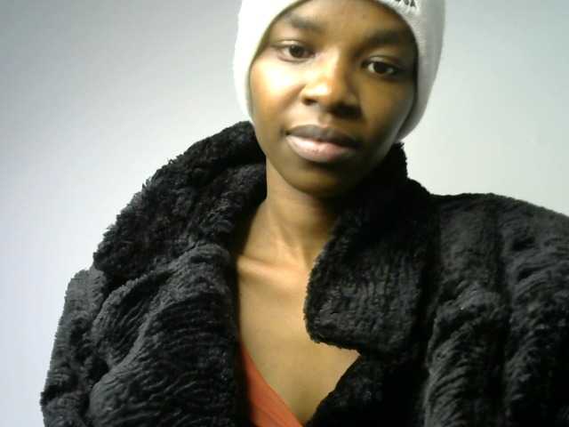Juicygirl-1 live cam on BongaCams