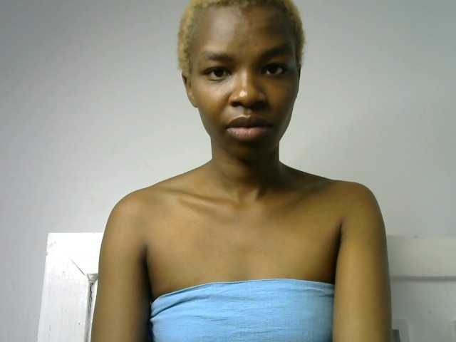 Juicygirl-1 live cam on BongaCams