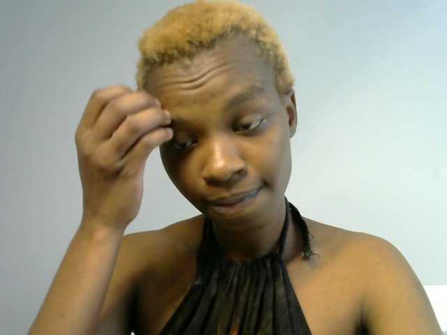 Juicygirl-1 live cam on BongaCams