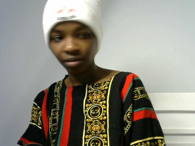 Juicygirl-1 live cam on BongaCams