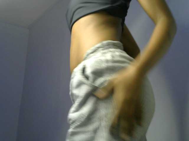 Juicygirl-1 live cam on BongaCams