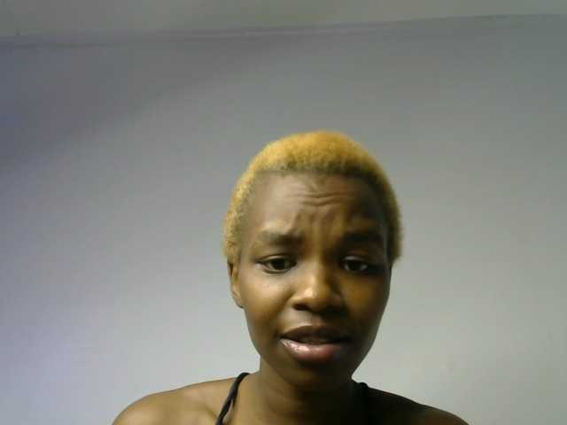 Juicygirl-1 live cam on BongaCams
