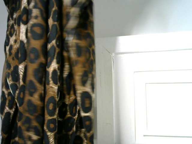 Juicygirl-1 live cam on BongaCams