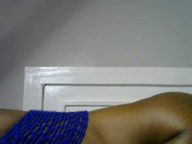 Juicygirl-1 live cam on BongaCams