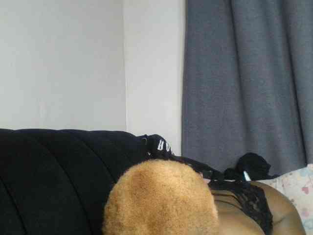 Juicygirl-1 webcam