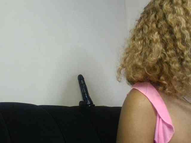 Juicygirl-1 webcam