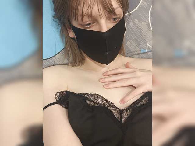 pale-grebe1 live cam on BongaCams