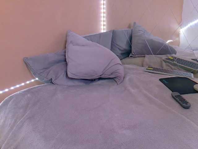 SellennaX live cam preview