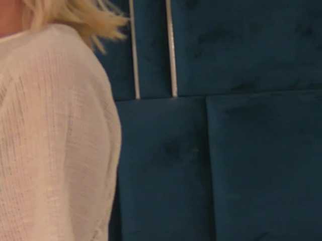 SweetAyra live cam on BongaCams