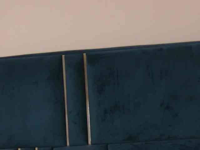 SweetAyra webcam