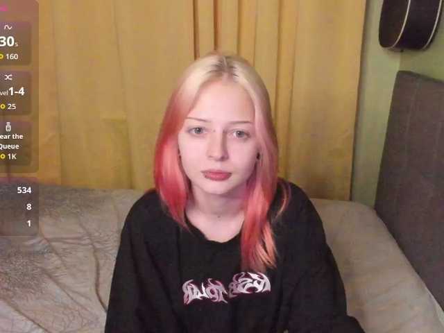 LiaPetite live cam on BongaCams