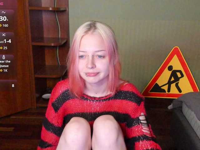 LiaPetite live cam on BongaCams