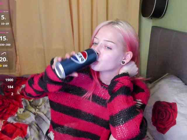 LiaPetite webcam