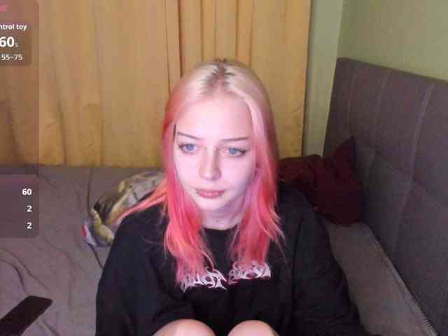 LiaPetite webcam