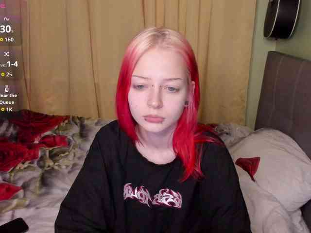 LiaPetite webcam