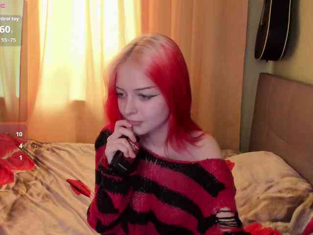 LiaPetite webcam