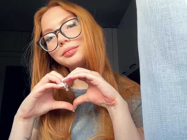 SandeeGaier live cam on BongaCams