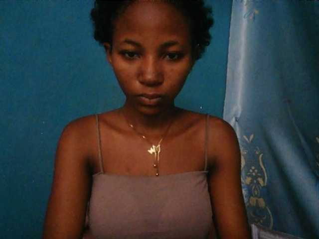Sorayah1 live cam on BongaCams