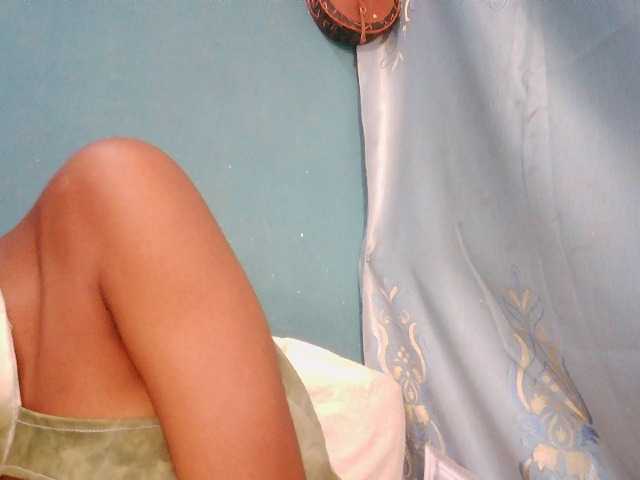 Sorayah1 live cam preview