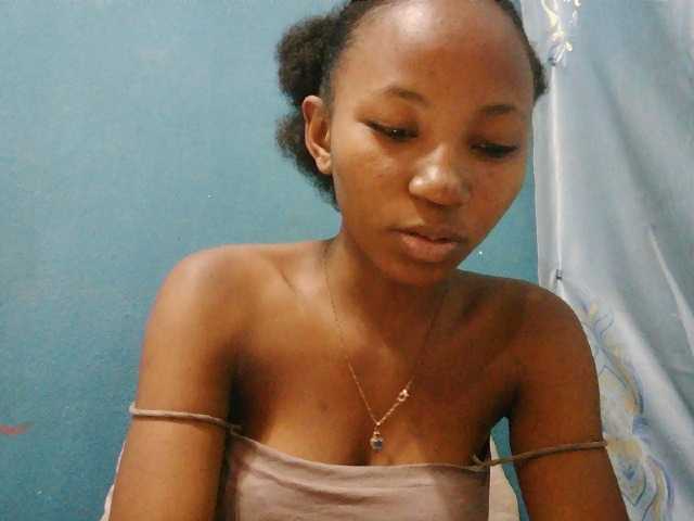 Sorayah1 live cam on BongaCams