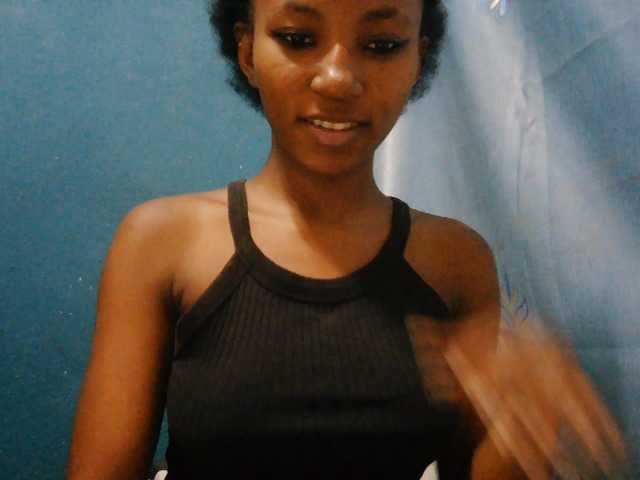 Sorayah1 live cam on BongaCams
