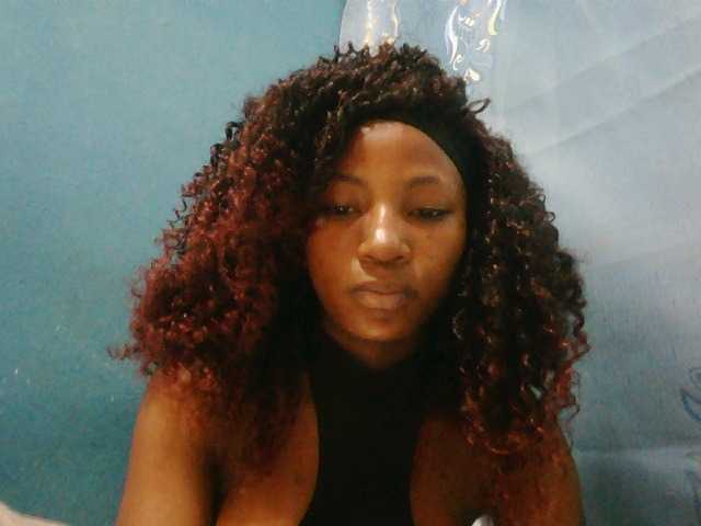 Sorayah1 live cam on BongaCams
