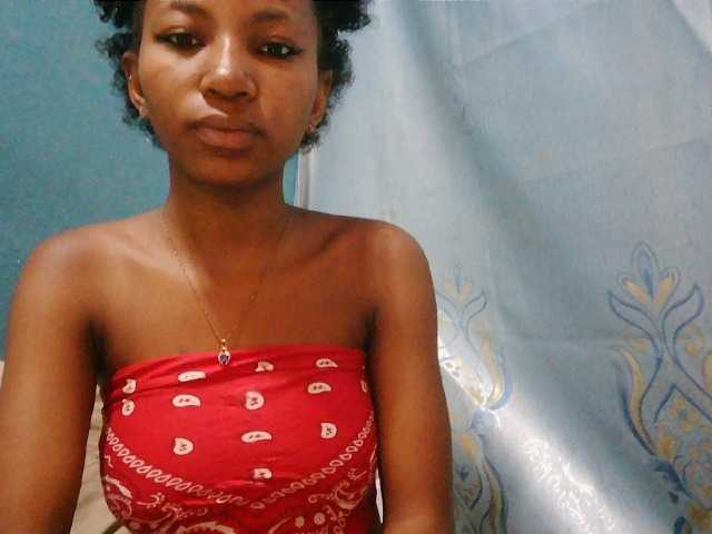 Sorayah1 live cam on BongaCams