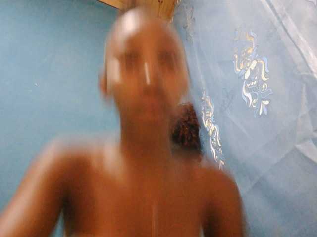 Sorayah1 live cam on BongaCams