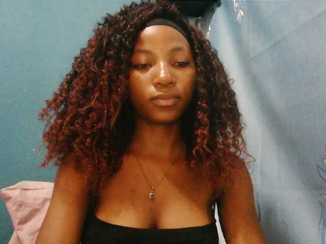 Sorayah1 live cam on BongaCams