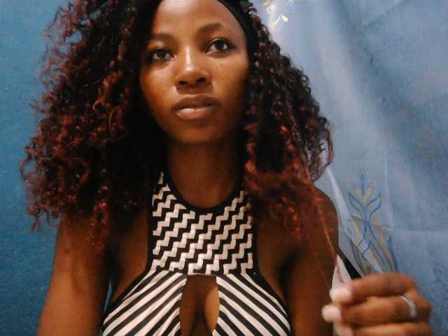 Sorayah1 webcam bongacams model stream image