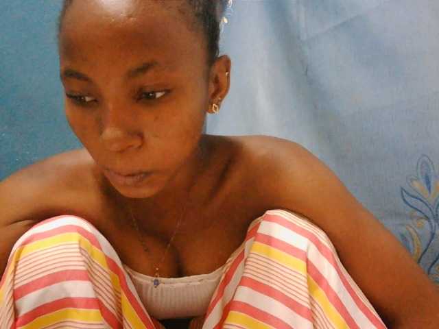 Sorayah1 live cam on BongaCams