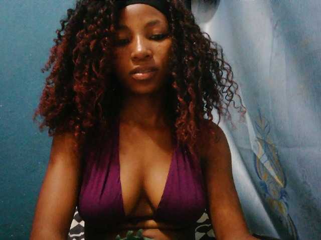 Sorayah1, live now on BongaCams