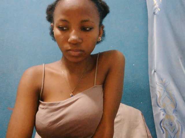 Sorayah1 live cam preview