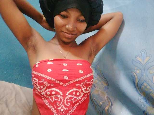 Sorayah1 live cam on BongaCams