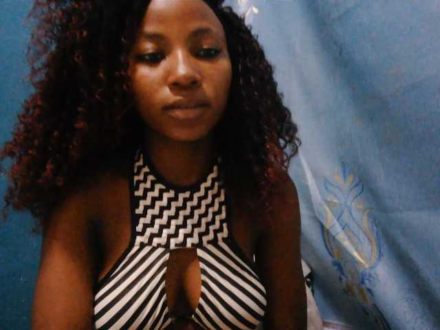 Sorayah1 live cam on BongaCams