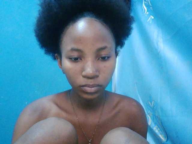 Sorayah1 live cam on BongaCams