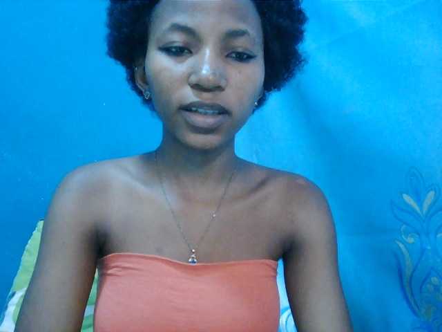 Sorayah1 live cam on BongaCams