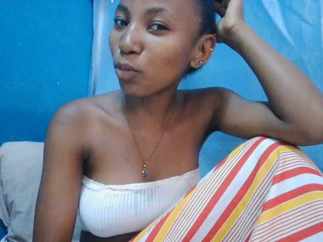 Sorayah1 webcam bongacams model stream image