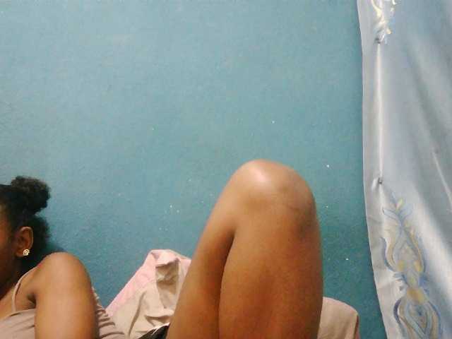 Sorayah1 live cam preview