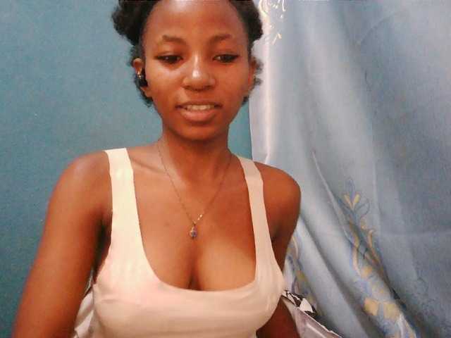 Sorayah1, en vivo ahora en BongaCams