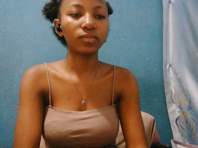 Sorayah1 live cam preview