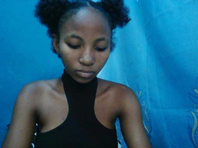 Sorayah1 live cam on BongaCams
